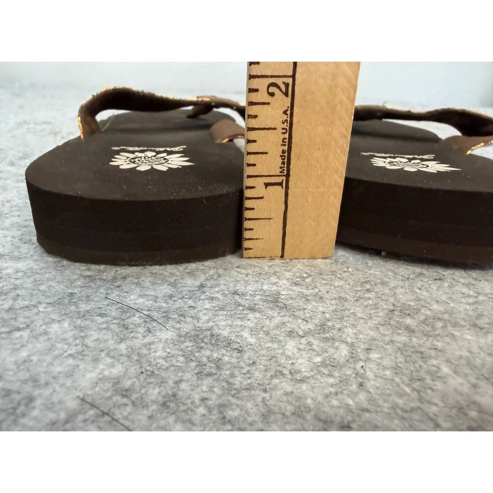 Yellow Box Kaden Multicolored Paisley Pattern Flip Flops Women Size 9 - Picture 5 of 5
